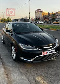 كرايسلر 200